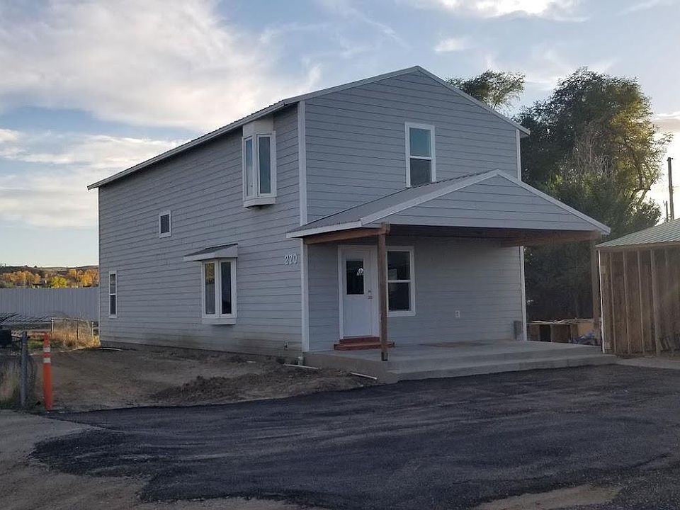 1st image of 270 Bonnie Ln