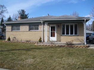 35646 Joy Rd, Livonia, MI 48150