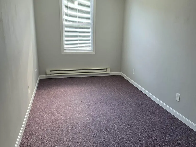 11 Ashuelot Main St #3 — Photo 5
