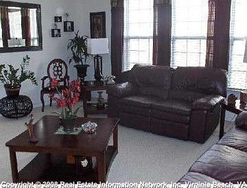 2nd image of 205 Lyon Dr