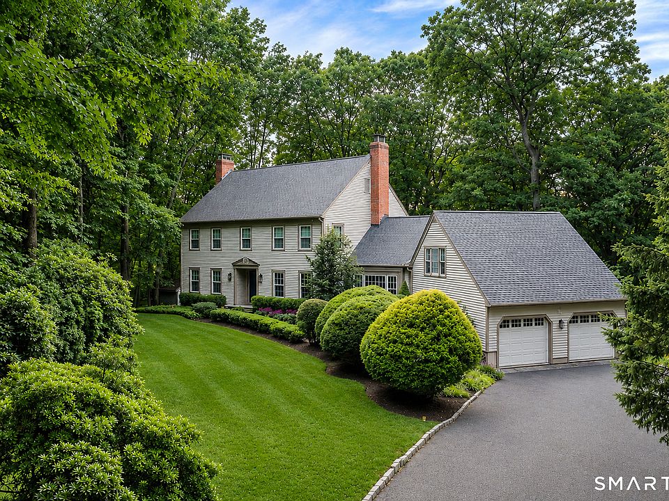 1st image of 6 Valley Court