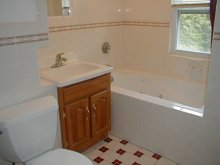 37 Spring St #37 — Photo 9