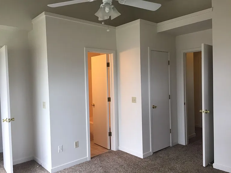 65-81 N Fletcher Ave — Photo 24