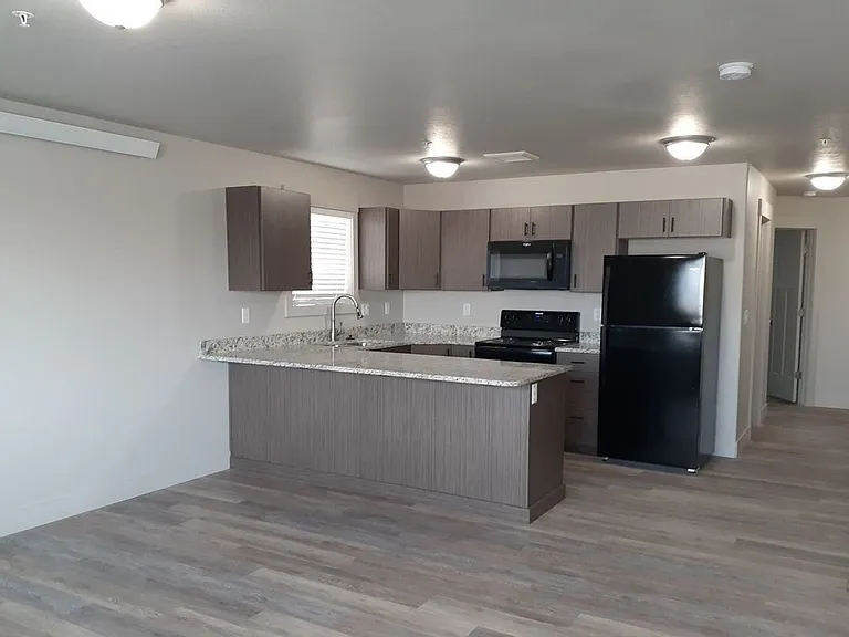 6205 N Silver Fox Rd #1-4 — Photo 3