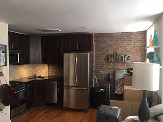 Rented by Weinstein Realty Group