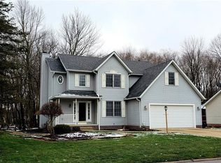 3812 Surfside Cir, Aurora, OH 44202