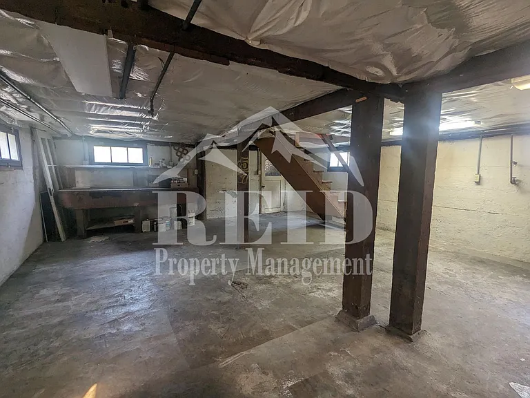657 Highland Ave — Photo 23