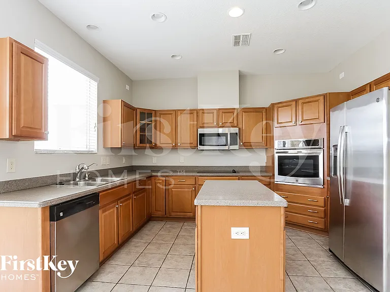 2520 Yukon Cliff Dr — Photo 4