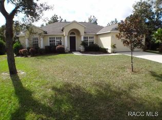 14 Honeysuckle Ct S, Homosassa, FL 34446