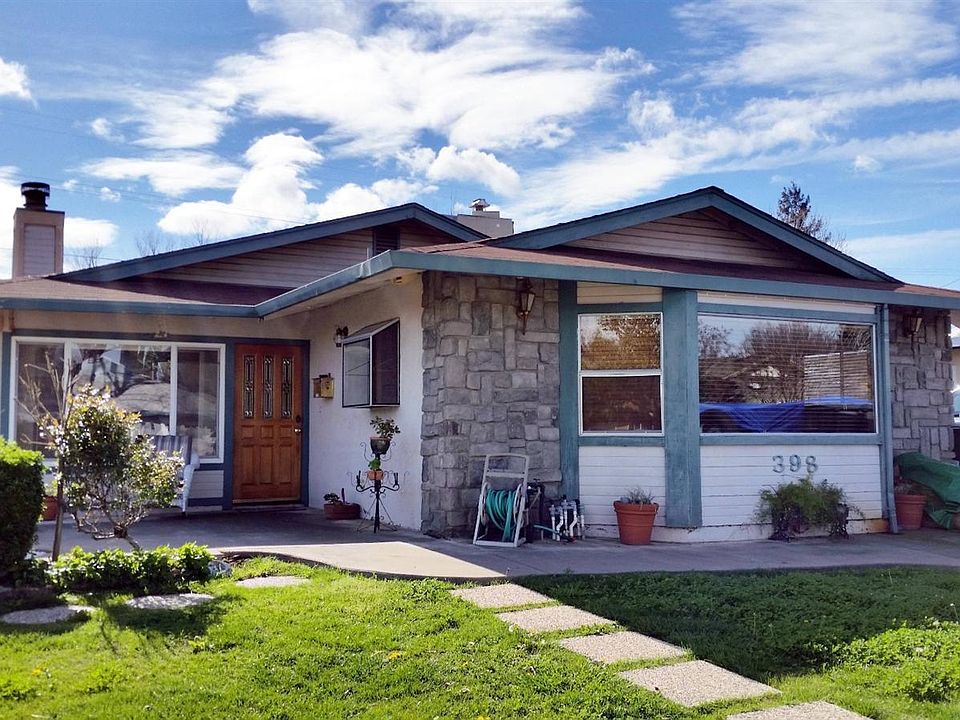 2nd image of 398 Camellia Way