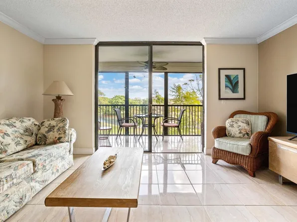 3650 Environ Boulevard #409, Lauderhill, FL 33319