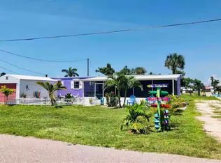 4742 Sandpiper Dr, Saint James City, FL 33956