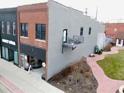 218/220 N Main St, Maryville, MO, 64468