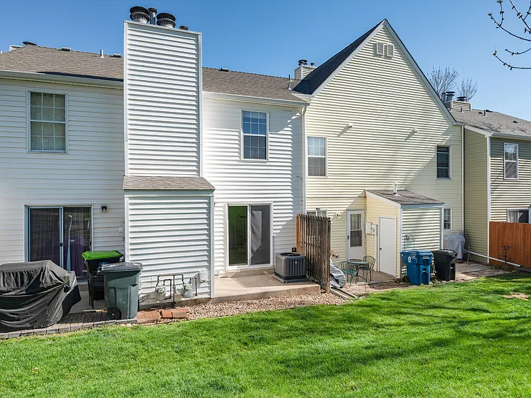 8972 W Dartmouth Pl — Photo 32