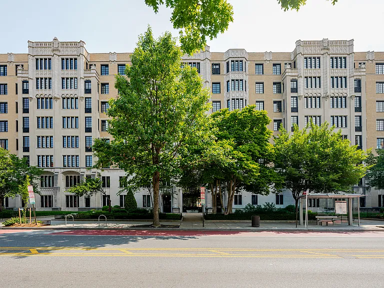 1701 16th St NW #208 — Photo 47