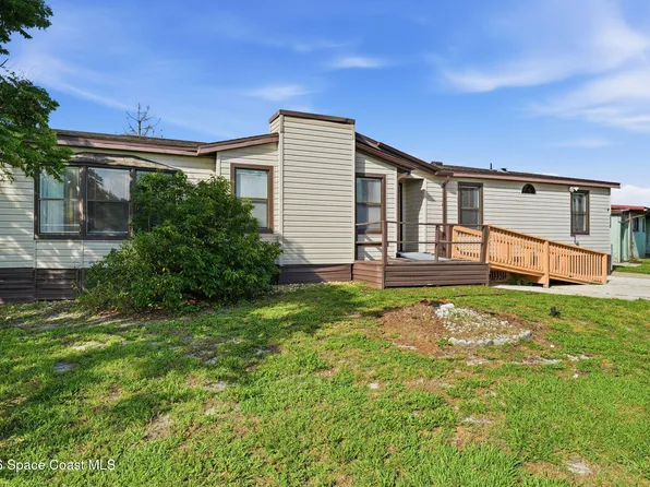 3115 Norfolk St, Mims, FL 32754