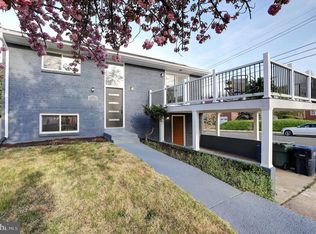 1316 31st Pl SE, Washington, DC