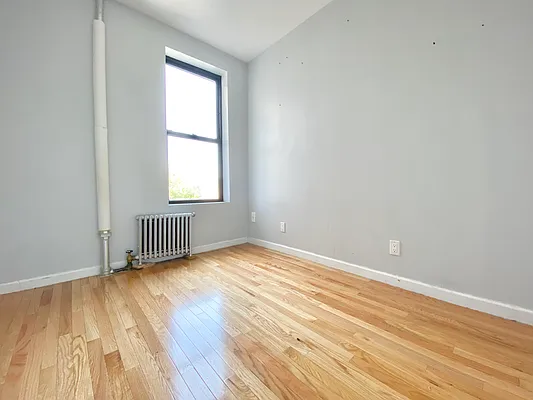 Rented by Voro NYC | media 7