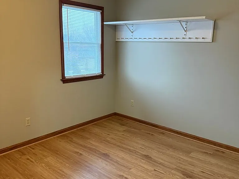 1560 Buttercup Dr — Photo 34