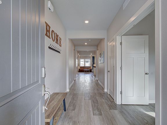 5th image of 3820 S 41st Pl