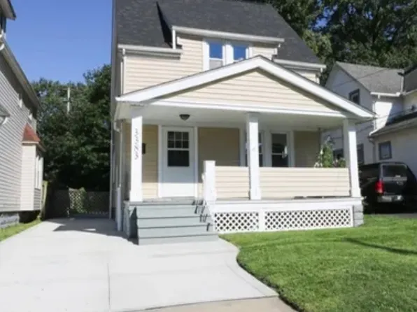 3383 W 98th St, Cleveland, OH 44102