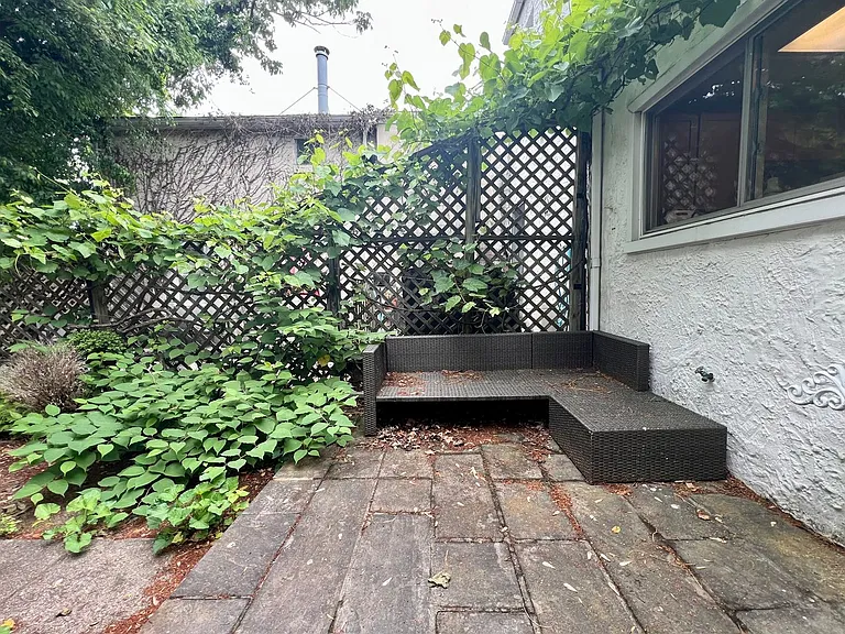 4872 Ogle St — Photo 21