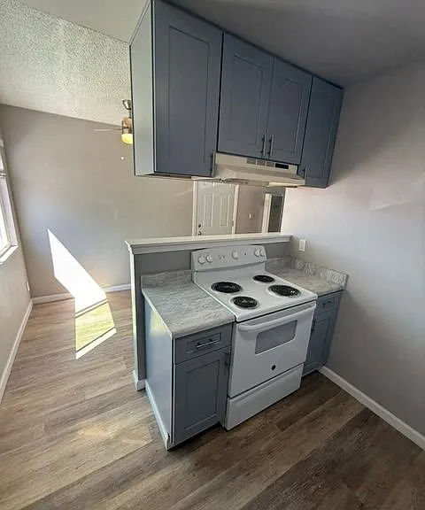 474 Delaware St — Photo 3