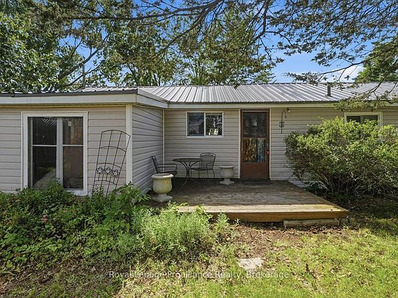 4th image of 482 Haigs Reach Rd