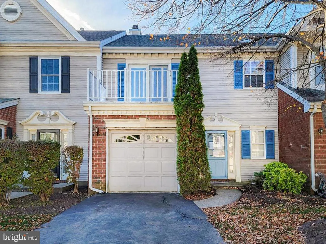 15 Cameo Ct — Photo 2