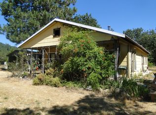 9420 Takilma Rd, Cave Junction, OR 97523