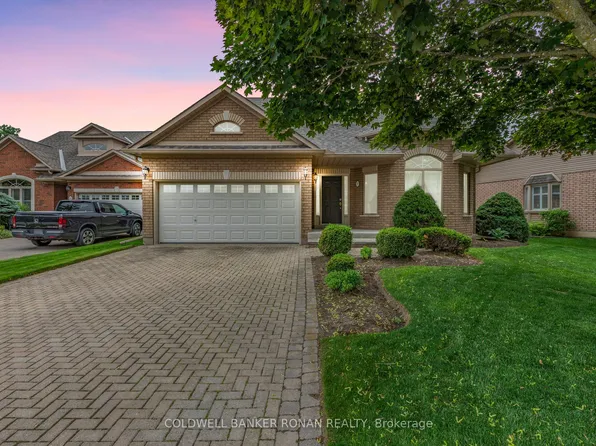 39 Bella Vista Trl, New Tecumseth, ON L9R 2B3