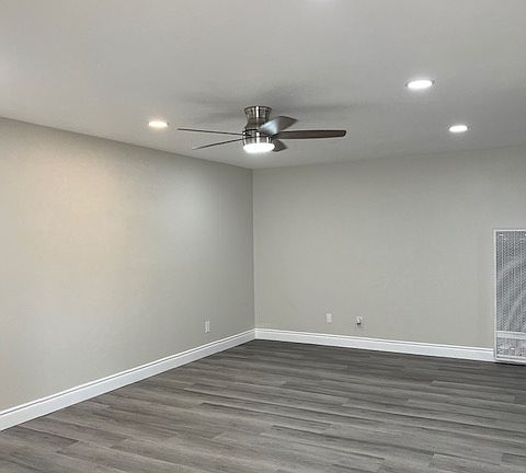 2nd image of 615 Erie St APT 202