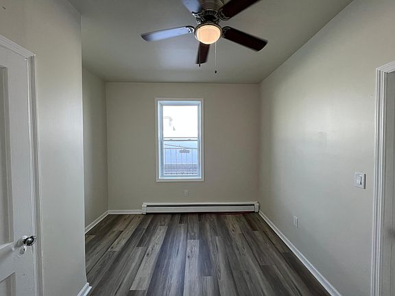 4th image of 361 Danforth Ave #19E