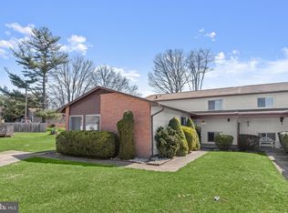 9 Hurston Ct, Baltimore, MD 21208