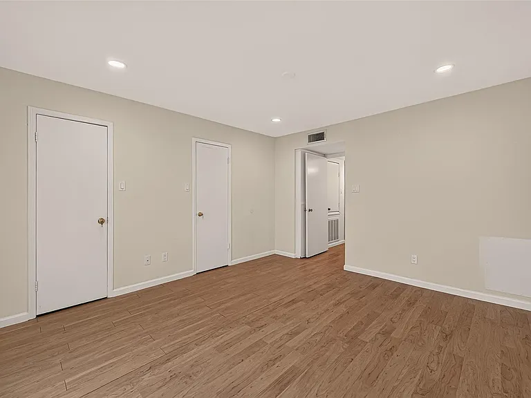 12633 Memorial Dr #130 — Photo 5