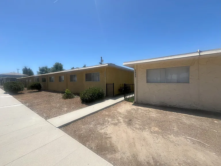 4198 — Photo 3