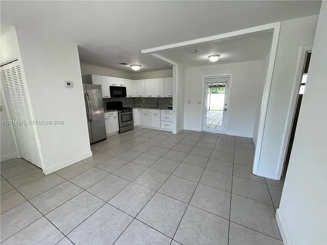 9711 SW 162nd St — Photo 11