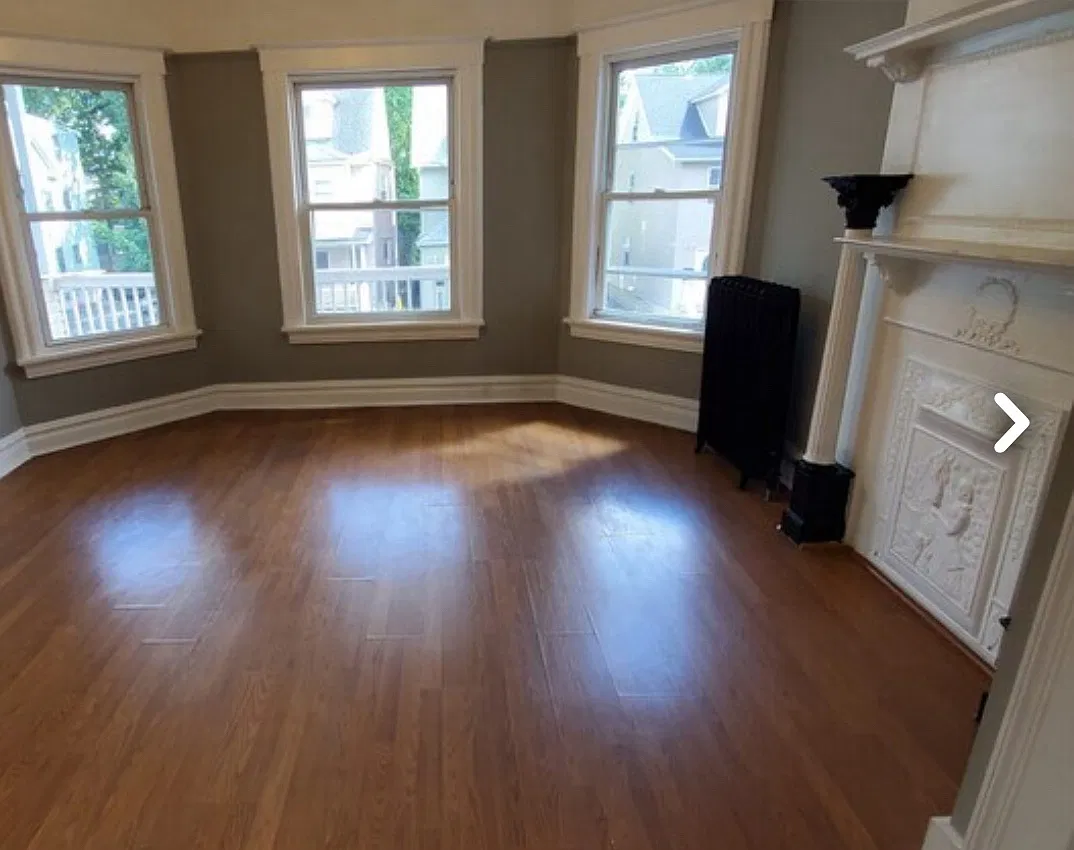 3 bed, $1,900 — Photo 4
