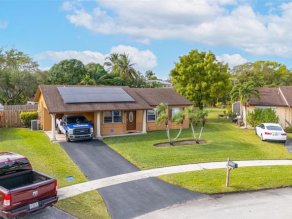 2nd image of 7822 SW 7th Court