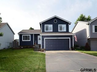 18717 U St, Omaha, NE 68135