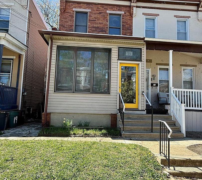 1st image of 21 E Collings Ave