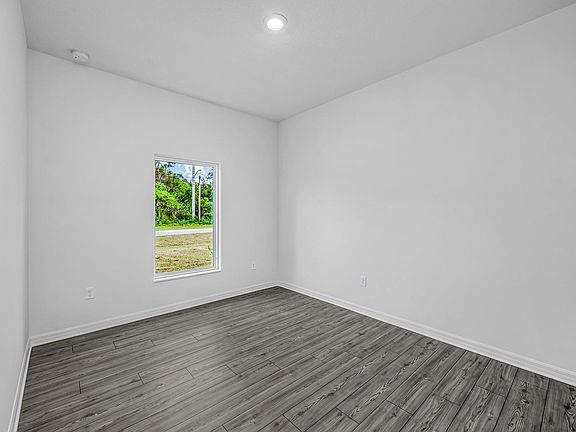 5th image of 8025 103rd Court