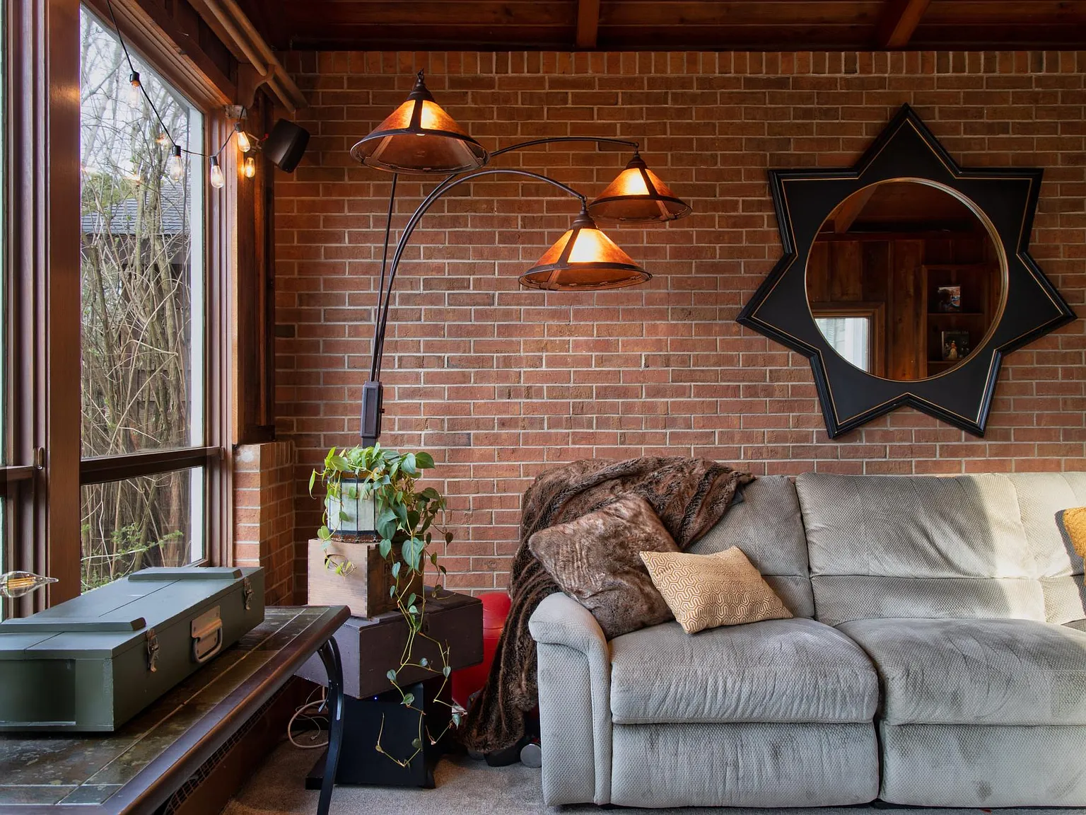 121 Mohawk Dr — Photo 3