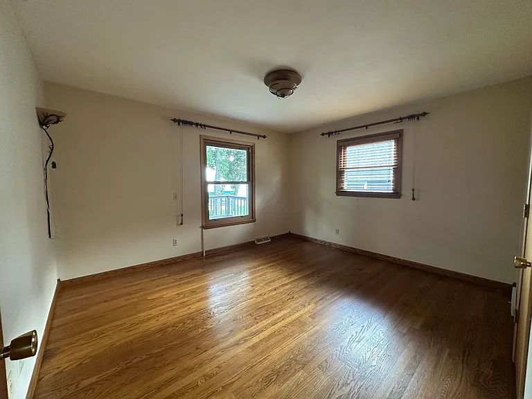 2830 Waubesa Ave — Photo 36