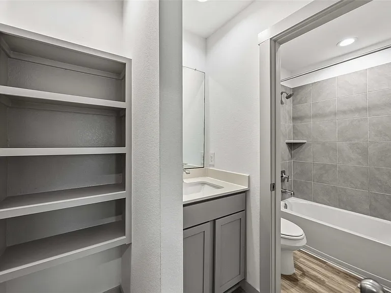 7127 Whispering Leaf St — Photo 16