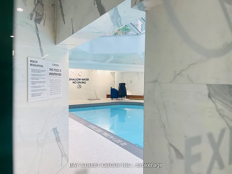 1001 Bay St #2213 — Photo 21