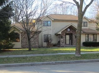 3337 S Bob O Link Ln, Appleton, WI 54915