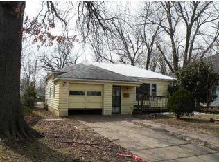 2103 Denver Ave, Muskogee, OK 74401