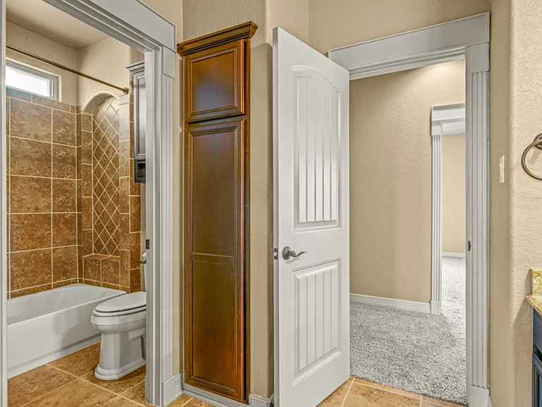 8219 High Noon Way — Photo 42