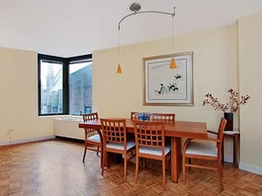 Sold by Citi Habitats | media 5